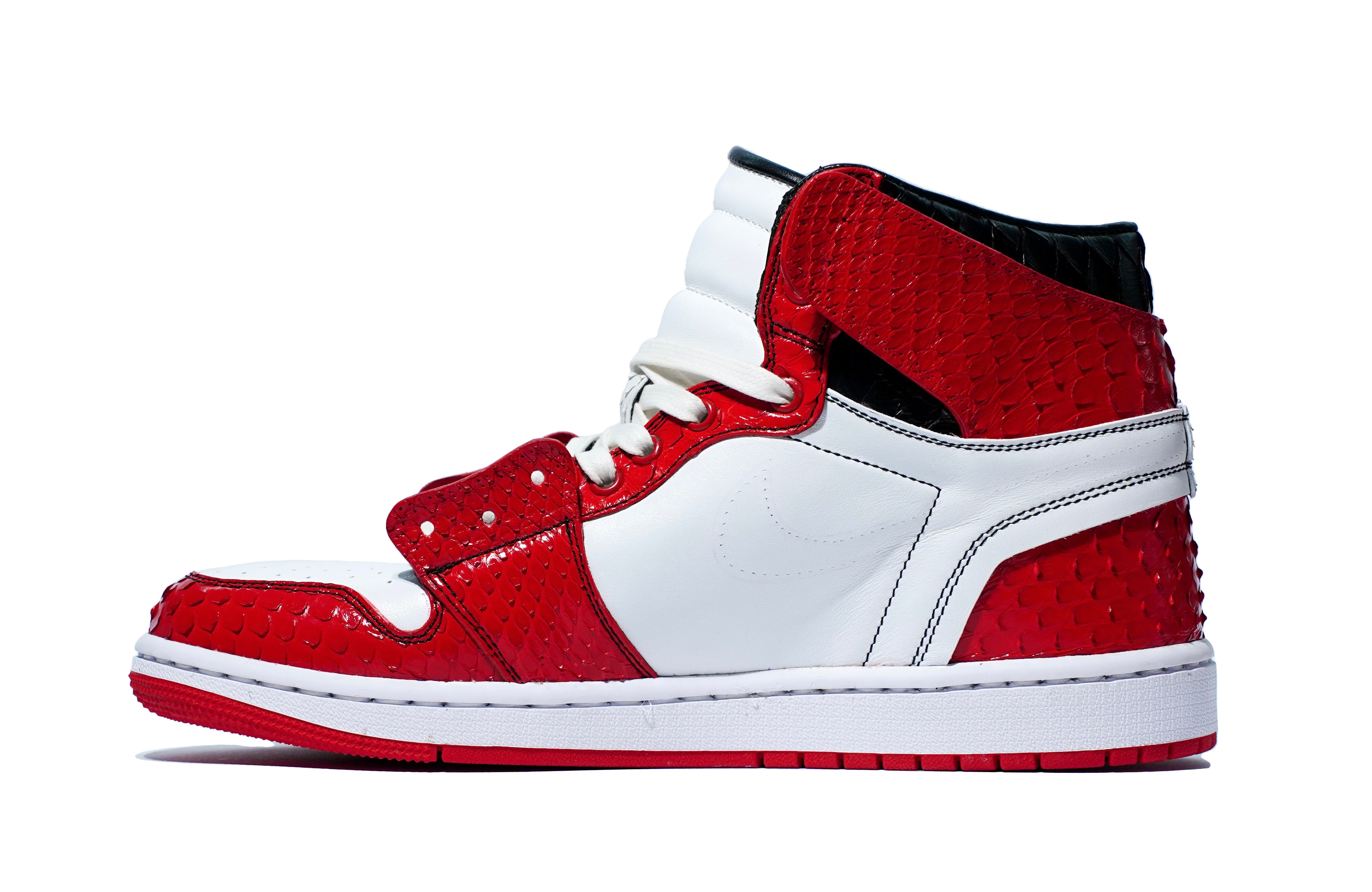 Custom Python Jordan's Jordan 1 Chicago Python – WorkOnCustom